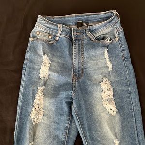 Ripped denim skinny jeans